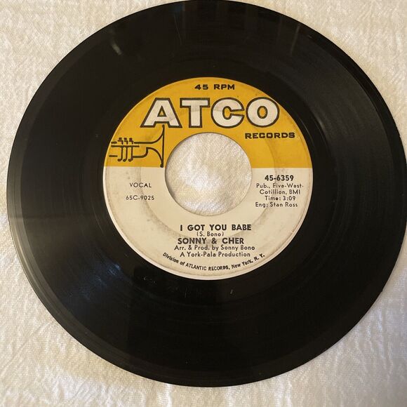 Sonny And Cher I Got You Babe/It’s Gonna Rain 45RPM ATCO Records 1965 - Picture 1 of 13